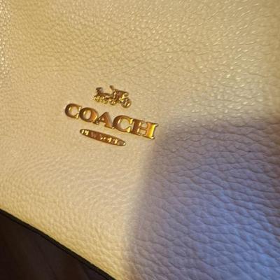 Sale Photo Thumbnail #74