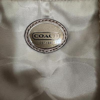 Sale Photo Thumbnail #102