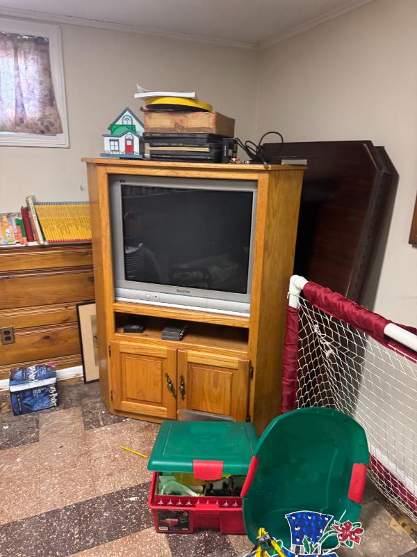 Sale Photo Thumbnail #260