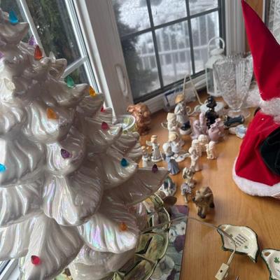 Sale Photo Thumbnail #153