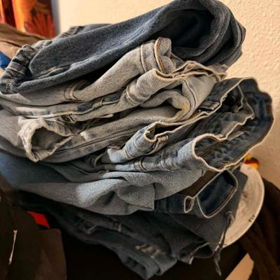 Sale Photo Thumbnail #27