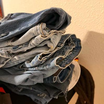 Sale Photo Thumbnail #208