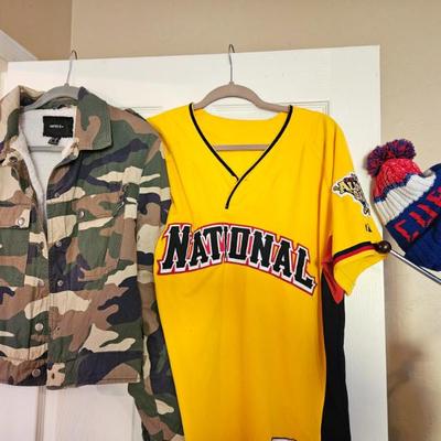 Sale Photo Thumbnail #197