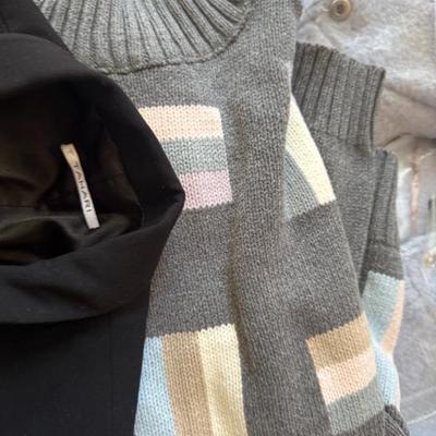 Sale Photo Thumbnail #103