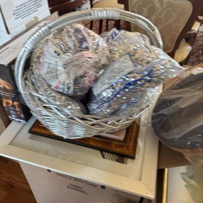 Sale Photo Thumbnail #142