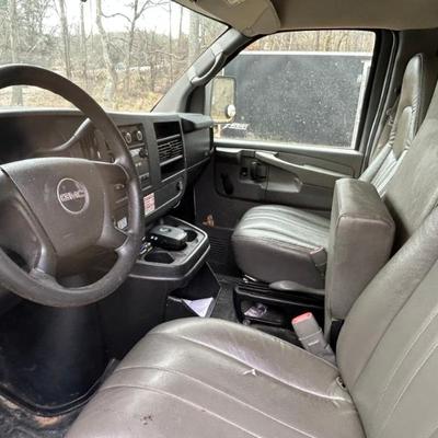 2008 GMC Savana G3500 Box Truck w/ Ramp. Clean Box and Runs. Ready for a wash and wrap. 