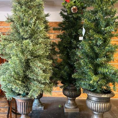 Artificial Prelit Trees in Planters 