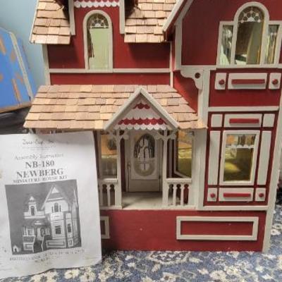 Selection of Toys, Dolls and Collectibles 