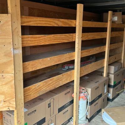 Homesteader Patriot Enclosed Trailer w/ Shelves 