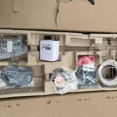 LiftMaster LJ8950W Garage Door Kit (1 of 14 new in box) - HUGE Selection of Household and Construction Tools 