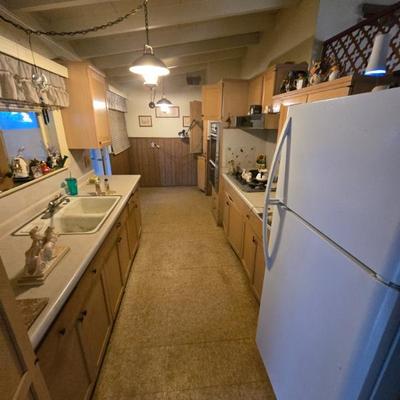 Sale Photo Thumbnail #3