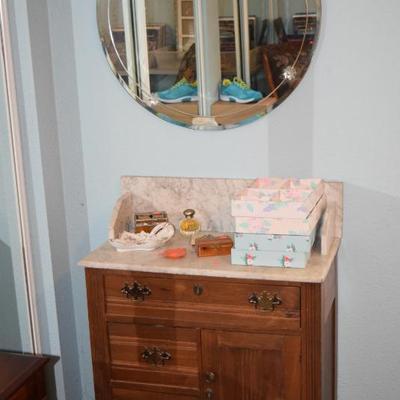 Sale Photo Thumbnail #43