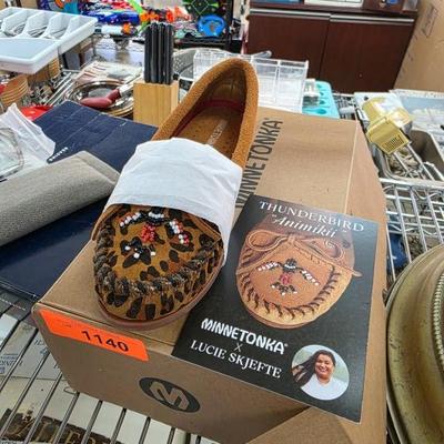 Sale Photo Thumbnail #419