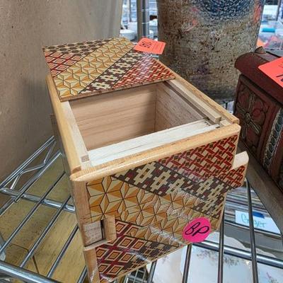 Sale Photo Thumbnail #325