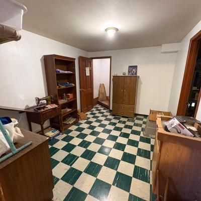 Sale Photo Thumbnail #4