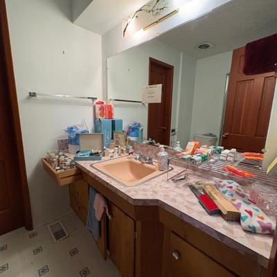 Sale Photo Thumbnail #16