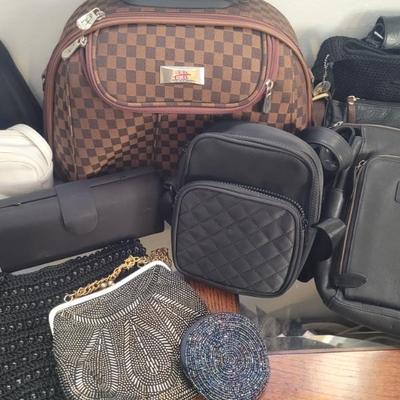 Sale Photo Thumbnail #244