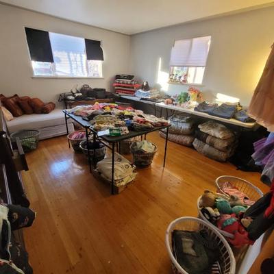 Sale Photo Thumbnail #326