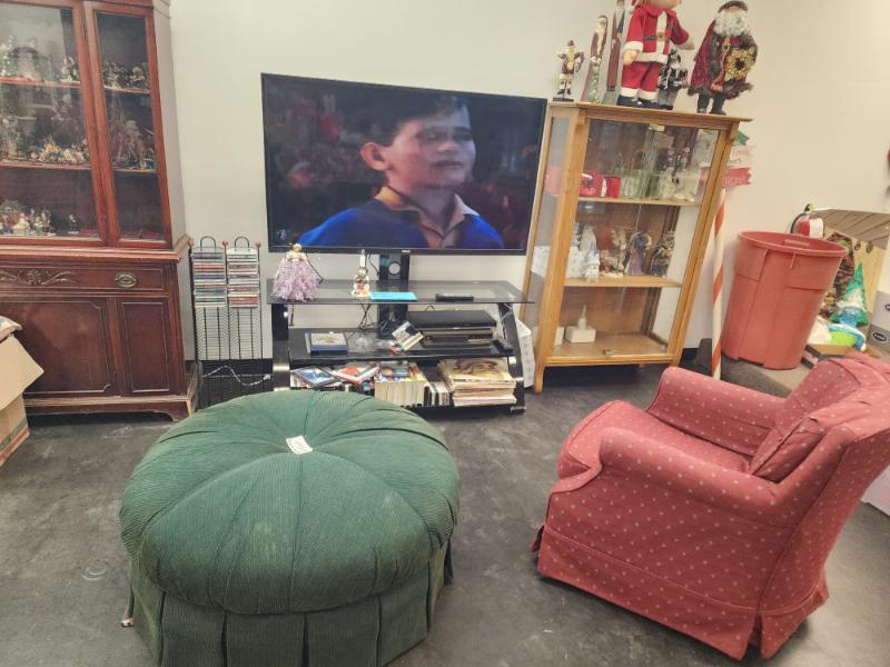 Sale Photo Thumbnail #9