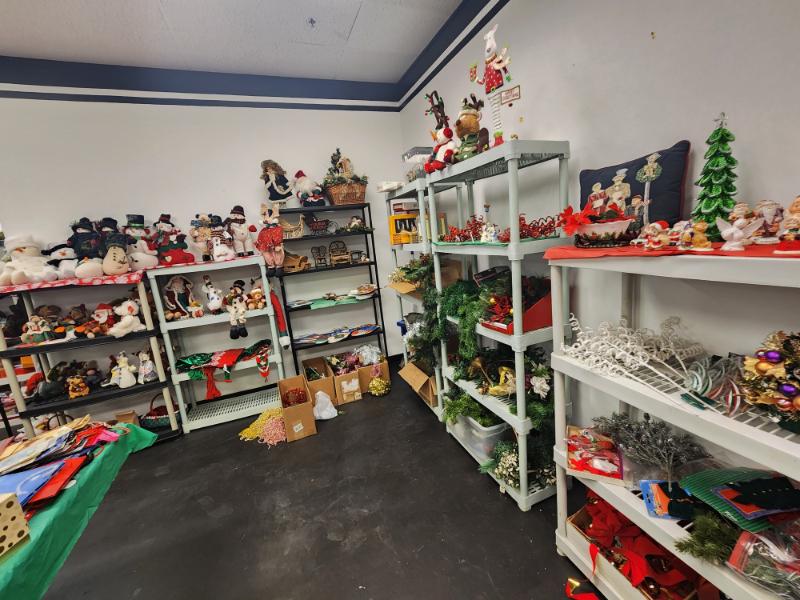 Sale Photo Thumbnail #2