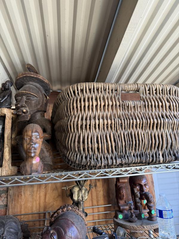 Sale Photo Thumbnail #261