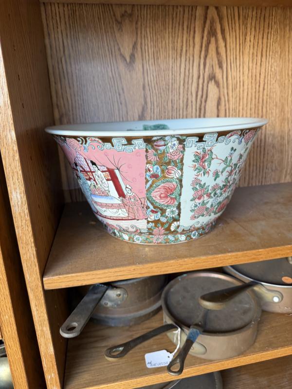 Sale Photo Thumbnail #243