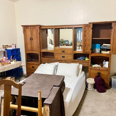 Sale Photo Thumbnail #46