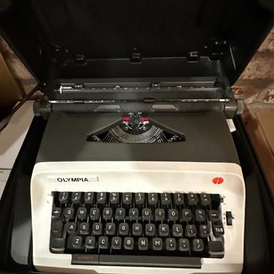 Sale Photo Thumbnail #90