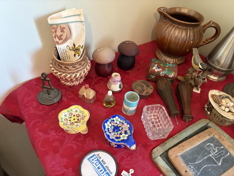 Sale Photo Thumbnail #175