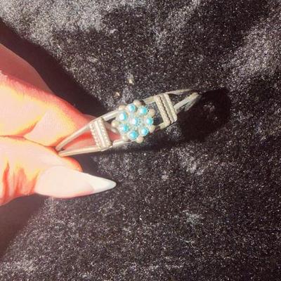 Sale Photo Thumbnail #17