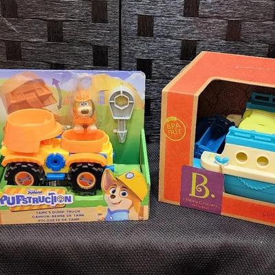 Mega Bloks Bus, Wind Up Boat,  & Truck, New In Box Toys (Ages 1-3yrs):