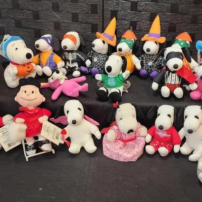 Large Lot of Snoopy Plushies