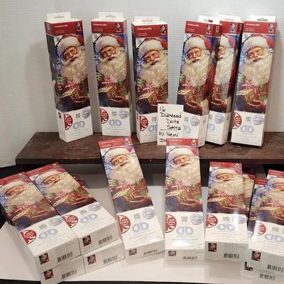 Diamond Dotz Santa's (16 New In Box)