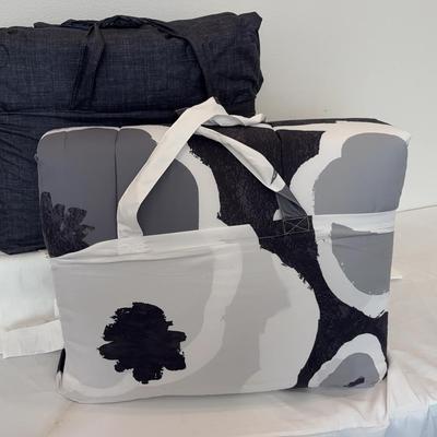 New Comforter Sets, Sheets Included 