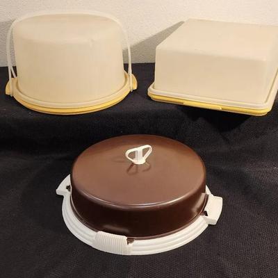 Vintage Tupperware Cake Takers & Locklift Brown Taker