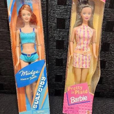 1998 Pretty in Plaid Barbie & 2000 Surfcity Midge Friend of Barbie