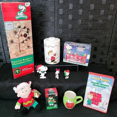 PEANUTS Christmas Collectibles