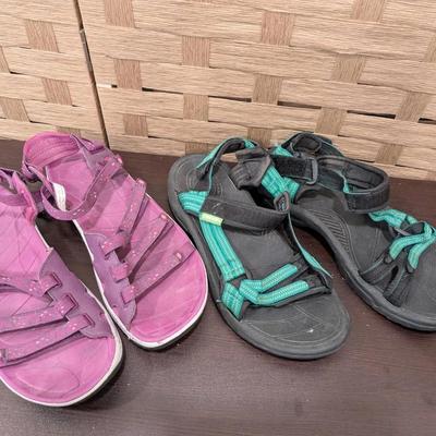 Pink LL Bean Sandals, Tevas Sandals (Size 8.5)