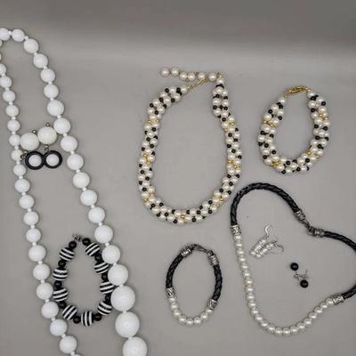 Black &White Beaded Necklaces,, Bracelets, Earrings 