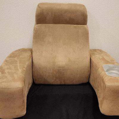 Never Used HoMedics Luxury Foldable Massaging Back Rest (See Video)