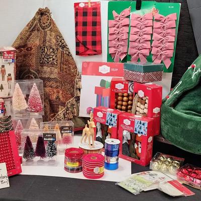 Large Lot Christmas Tree Decor 