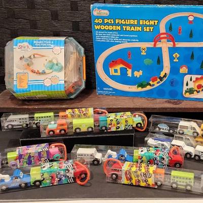 Wooden Train Sets & Wooden/Magnetic Vehicle Sets