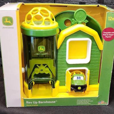New In Box John Deere Rev Up Barnhouse (12m+)