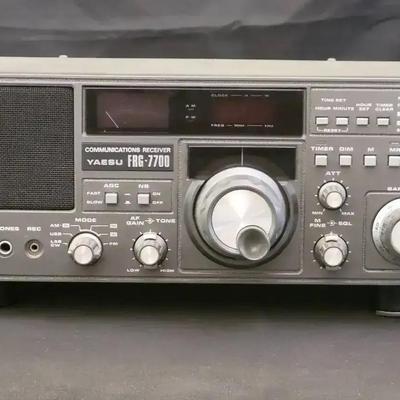 Yaesu FRG-7700 Communications Receiver | Ham Radio HF Shortwave Receiver
