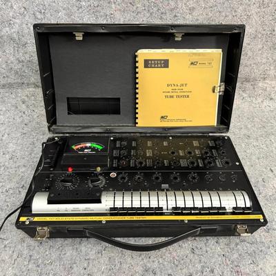 B&K 747 Dyna-Jet Solid State Dynamic Mutual Conductance Tube Tester with Manual