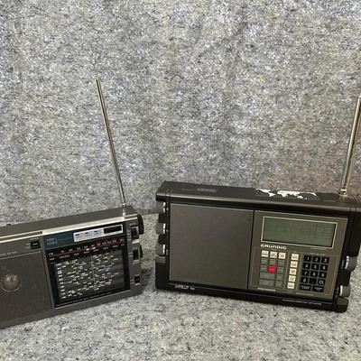 Sony ICF-ES5 Shortwave Receiver & Grundig Satellit 700 World Receiver