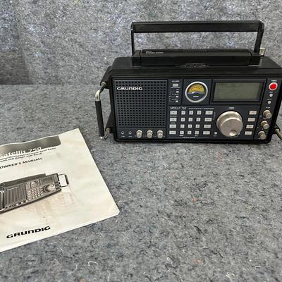 Grundig Satellit 750 AM/FM/SW/Aircraft Receiver