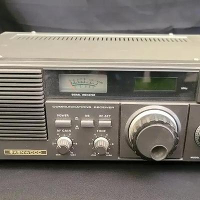 Kenwood R-600 | HF Communications Receiver | Ham Radio Shortwave