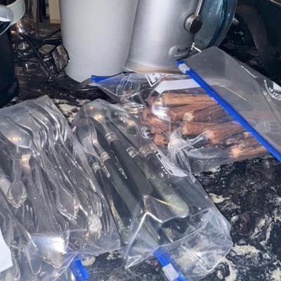 Sale Photo Thumbnail #156