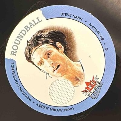 2003-04 Fleer Ultra Steve Nash #D-SN Roundball Discs Game Used MEM Mavericks